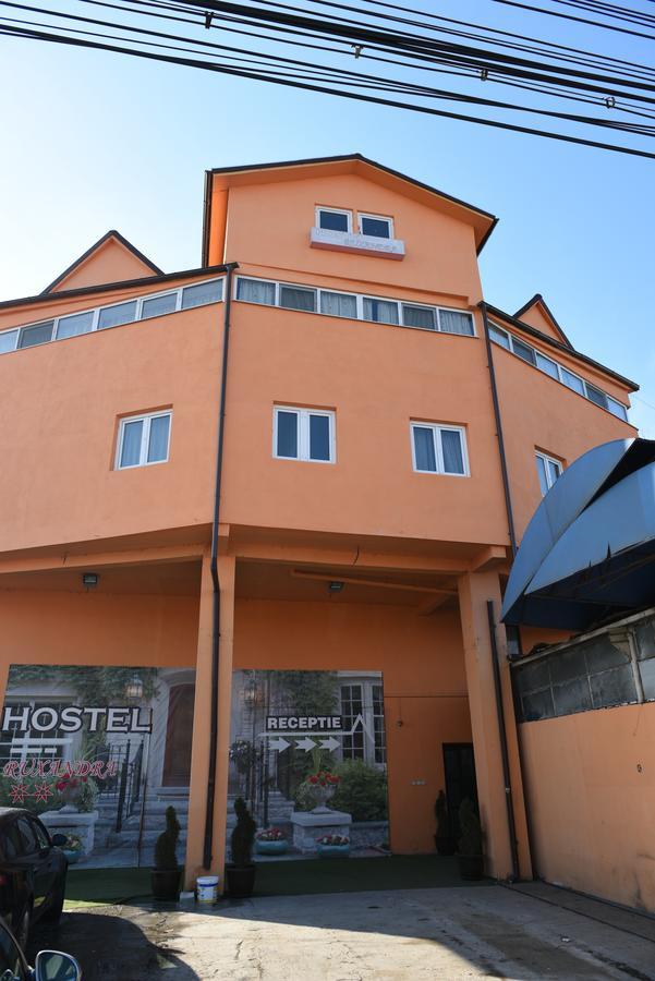 Hostel Ruxandra Focşani Exterior foto